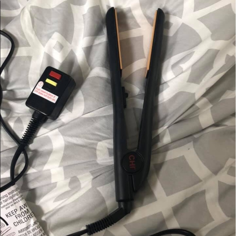 CHI FLAT IRON